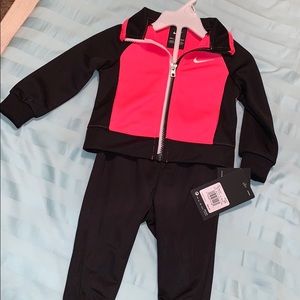 SOLDBaby girl Nike track suit